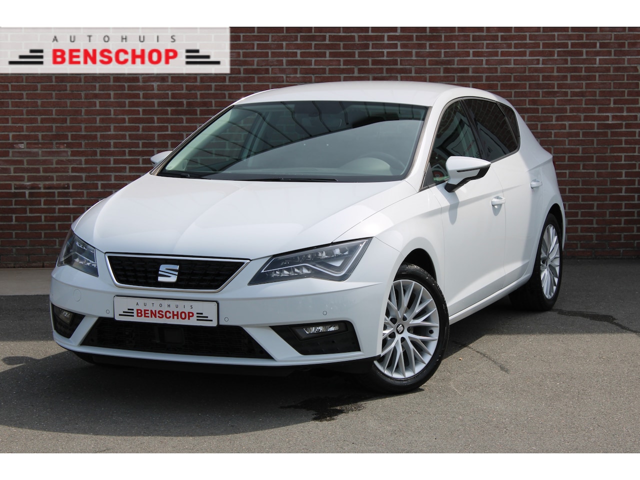 SEAT Leon - 1.0 TSI 116PK Style |CARPLAY|17-INCH|CRUISE-CONTROL|NAVI| - AutoWereld.nl
