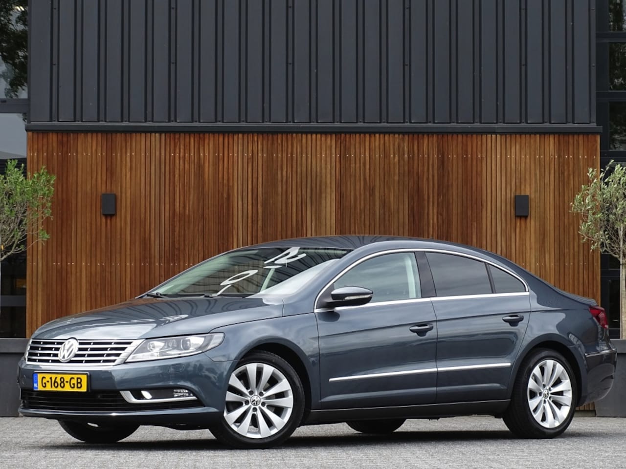 Volkswagen Passat CC - 1.4 TSI 161PK DSG- automaat / R-Line / RNS / LED - AutoWereld.nl