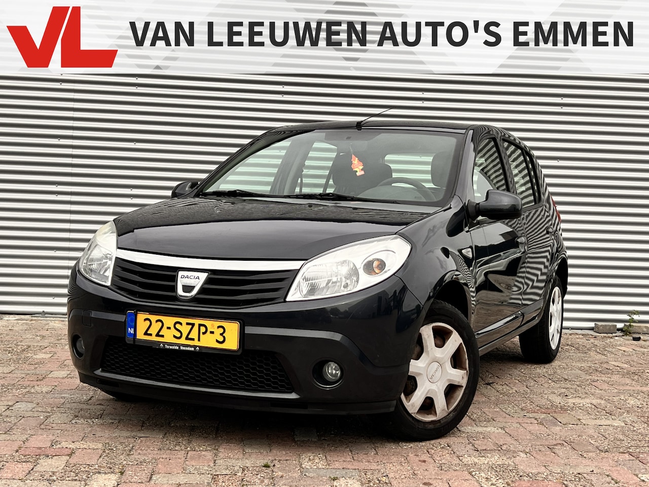 Dacia Sandero - 1.2 Lauréate | Nieuw Binnen! | Airco | Elektrische Ramen | Apk 22-01-26 - AutoWereld.nl