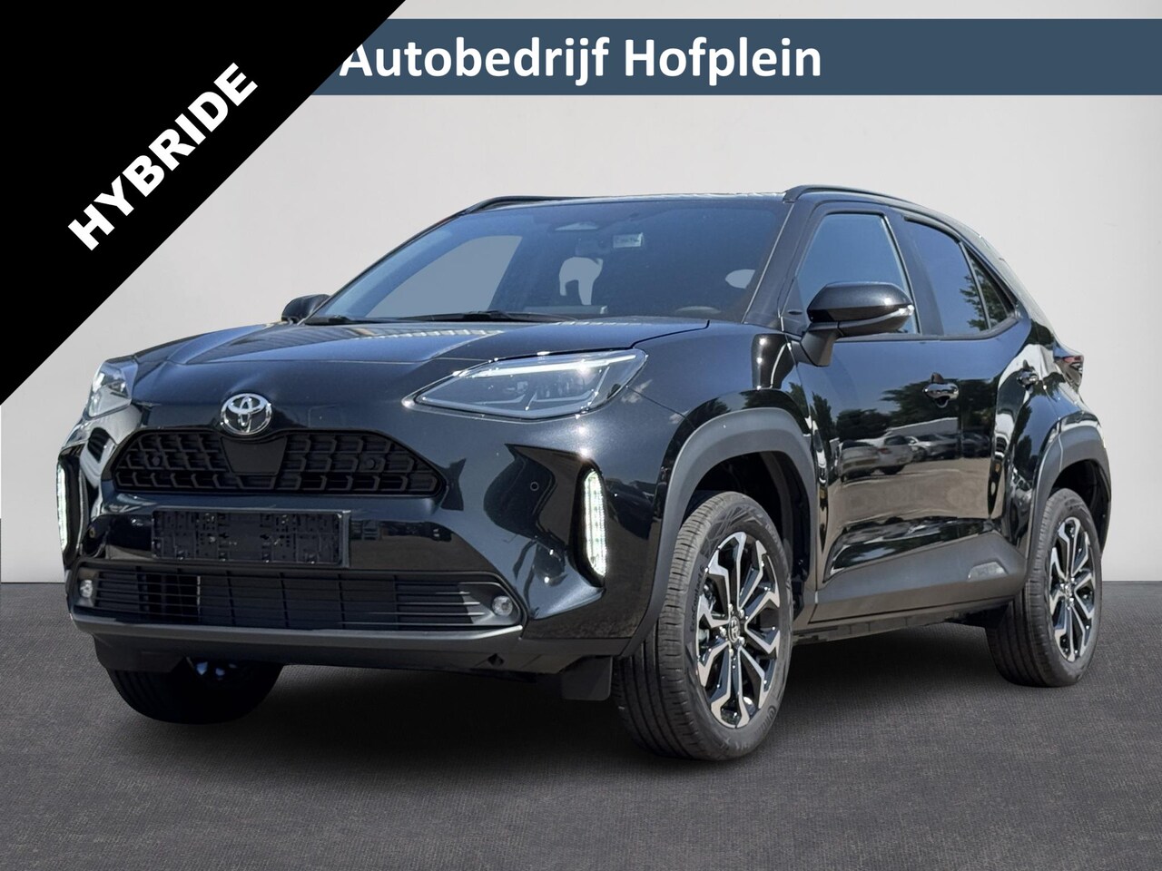 Toyota Yaris Cross - 1.5 Hybrid 130 Dynamic | NIEUW ! | LM-Velgen | Clima | Adapt-Cruise | Carplay Winter pakke - AutoWereld.nl