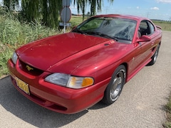 Ford Mustang - USA 3.8 Coupé / 245.573 km / 1996