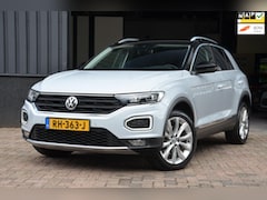 Volkswagen T-Roc - 1.0 TSI Style Virtual Dash|CarPlay|18 inch