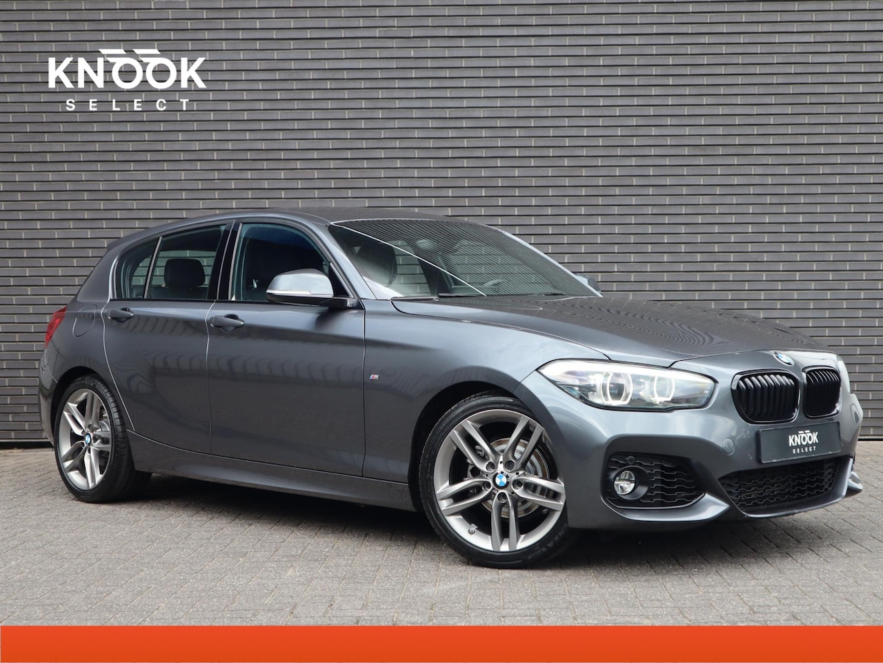 BMW 1-serie - 118i Edition M Sport Shadow High Executive | Leder | HIFI | Sportstoel | - AutoWereld.nl