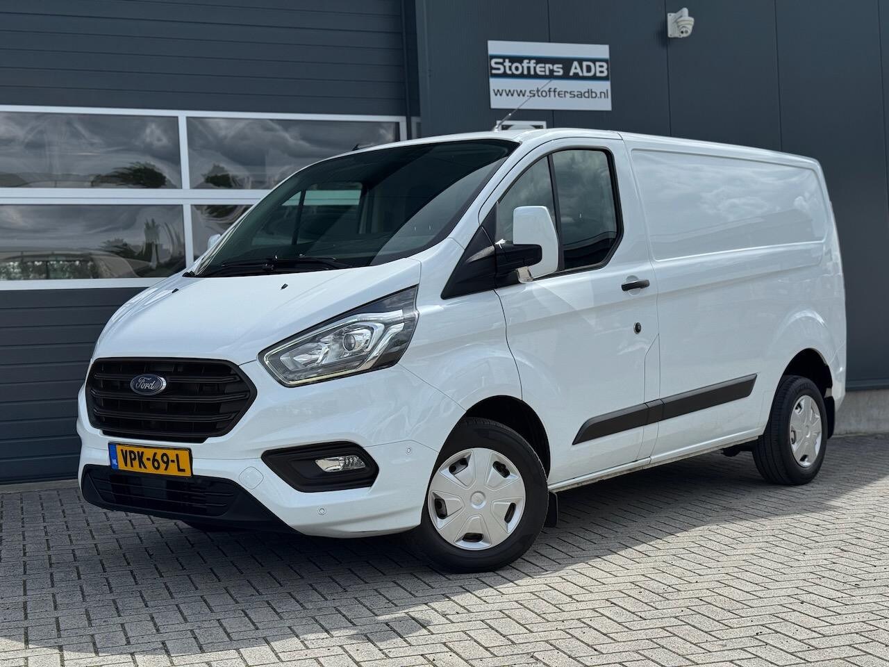 Ford Transit Custom - 2.0 TDCI L1H1 Trend | Camera | Cruise | DAB-radio | Bluetooth | Parkeersensoren | Airco - AutoWereld.nl