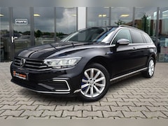 Volkswagen Passat Variant - 1.4 TSI PHEV GTE Business | ACC | Camera | Memory |