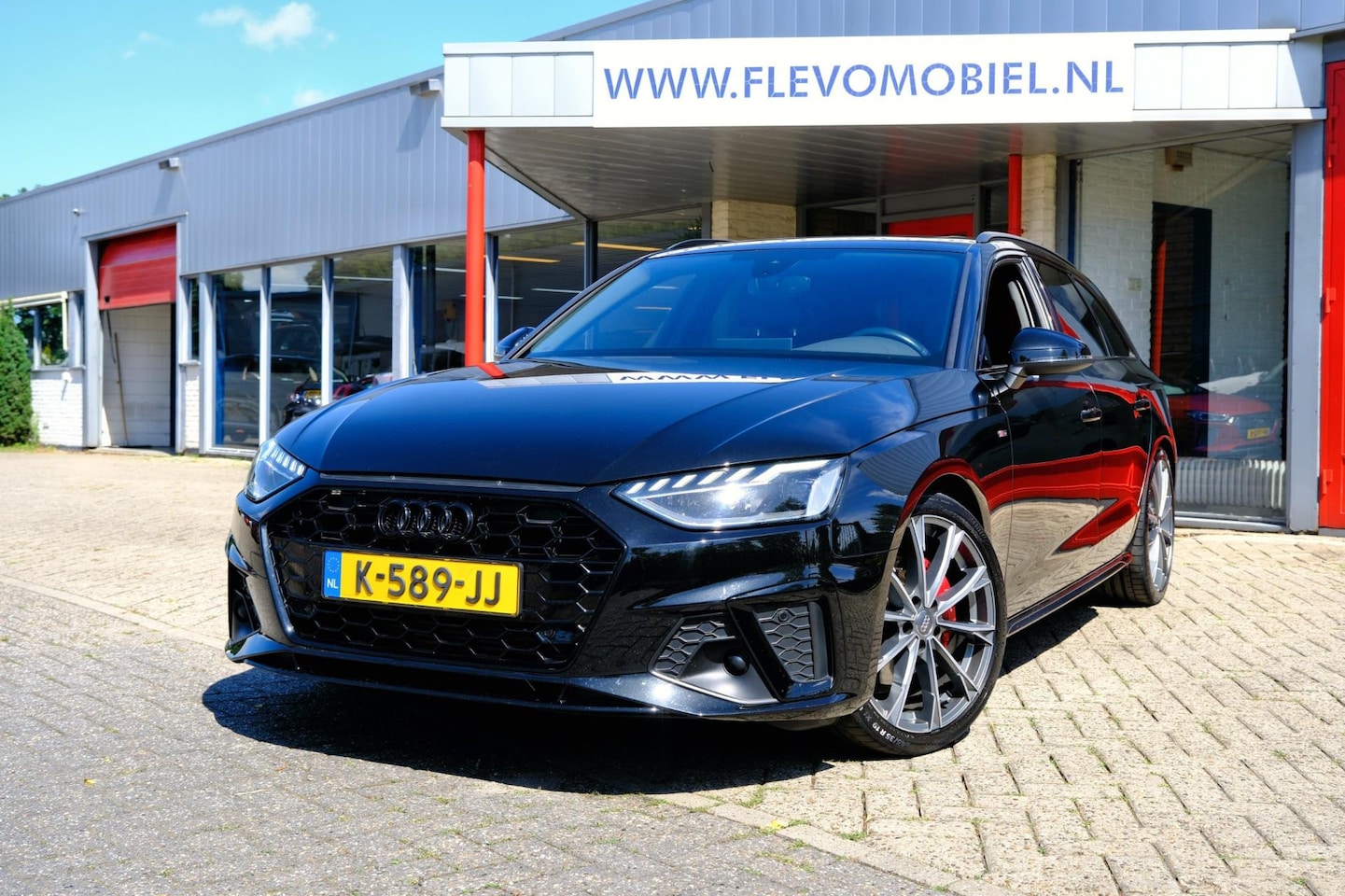 Audi A4 Avant - 40 TFSI 204pk Quattro S Edition Aut. Pano|S-Line|Leder-alcantara|LMV - AutoWereld.nl