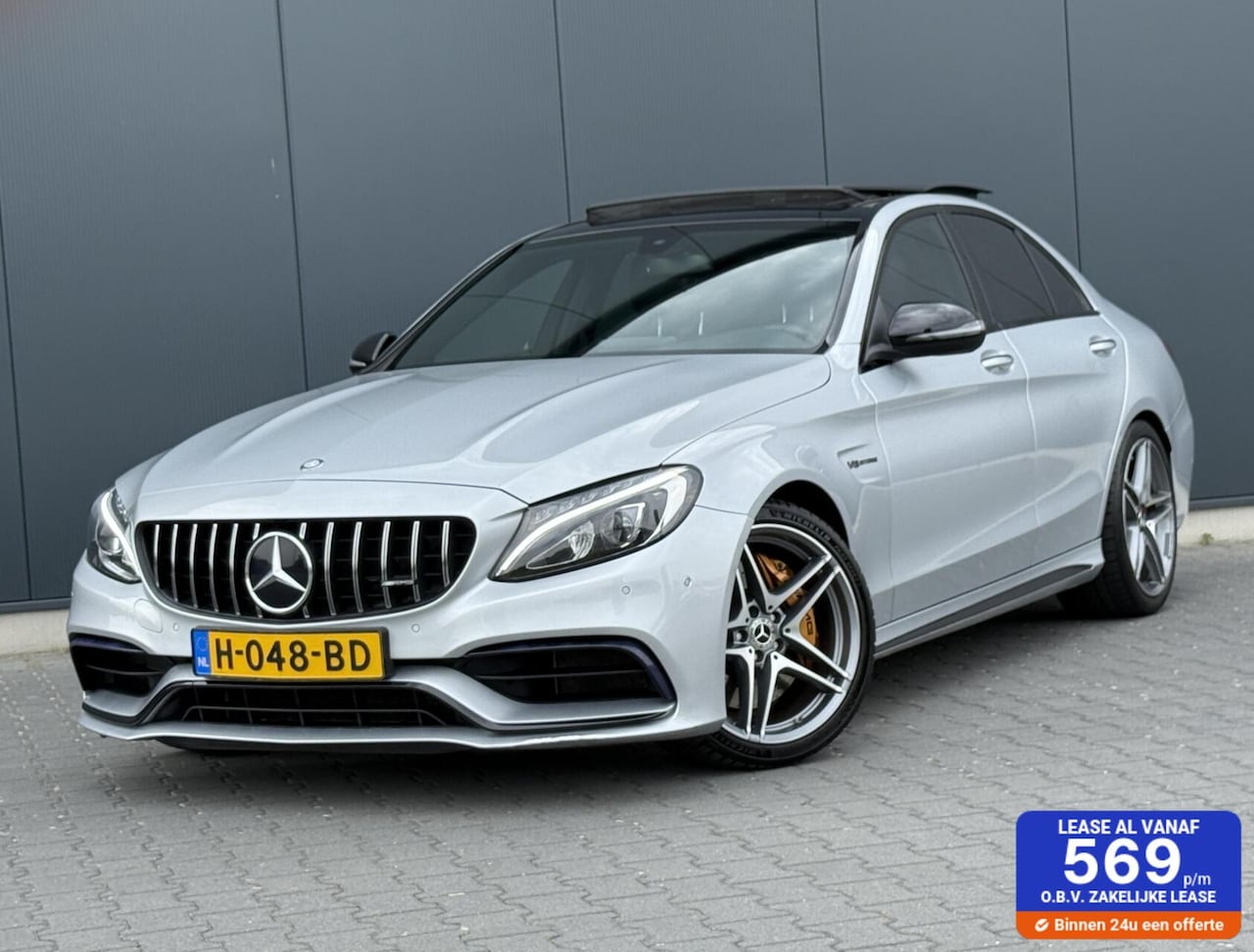 Mercedes-Benz C-klasse - AMG 63 Panoramadak - Led - Carbon - Burmester - AutoWereld.nl