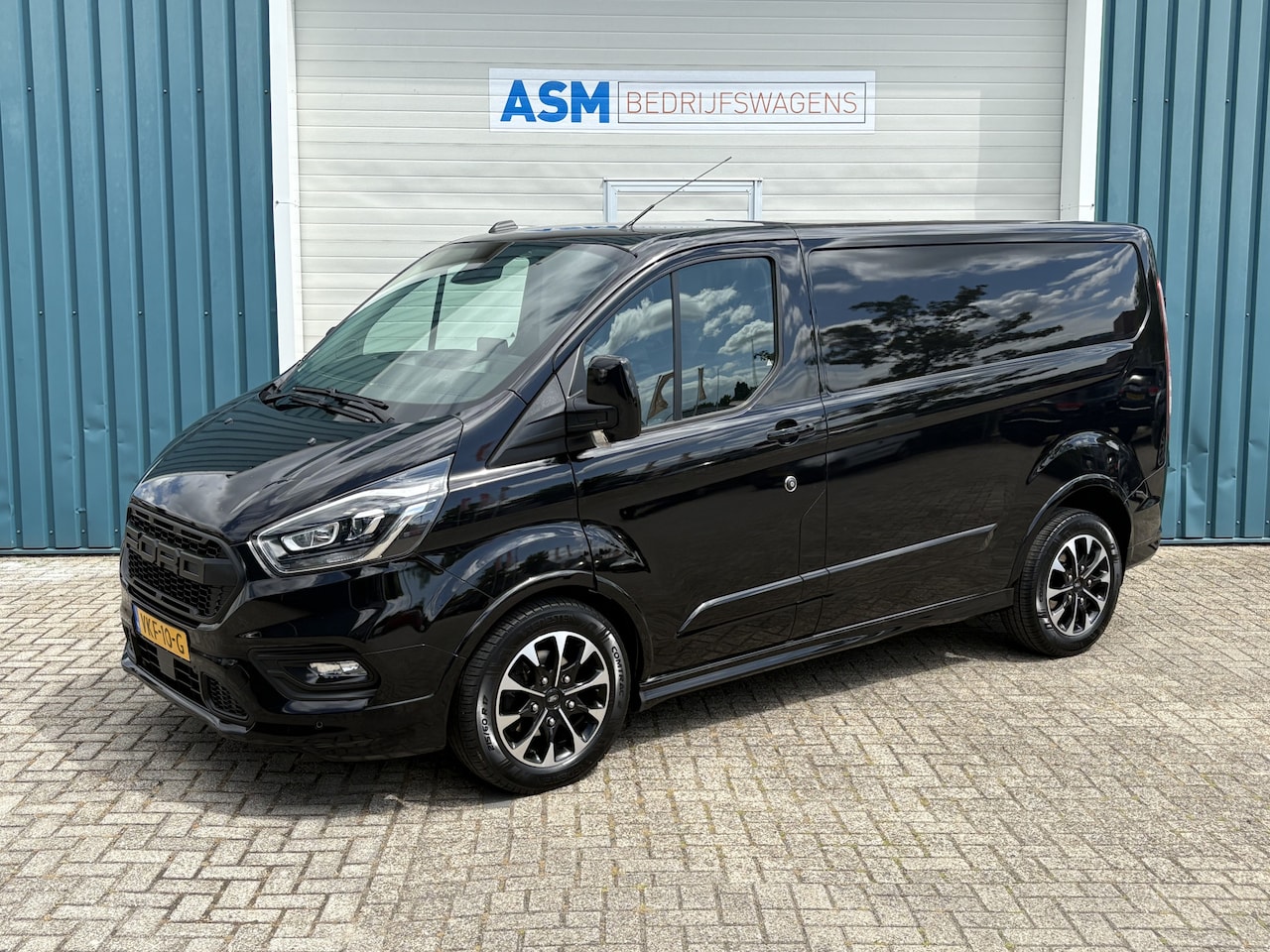 Ford Transit Custom - 320 2.0 185Pk TDCI L1H1 Sport / Cruise / Airco / Trekhaak / Apk t/m 23-04-2026 - AutoWereld.nl