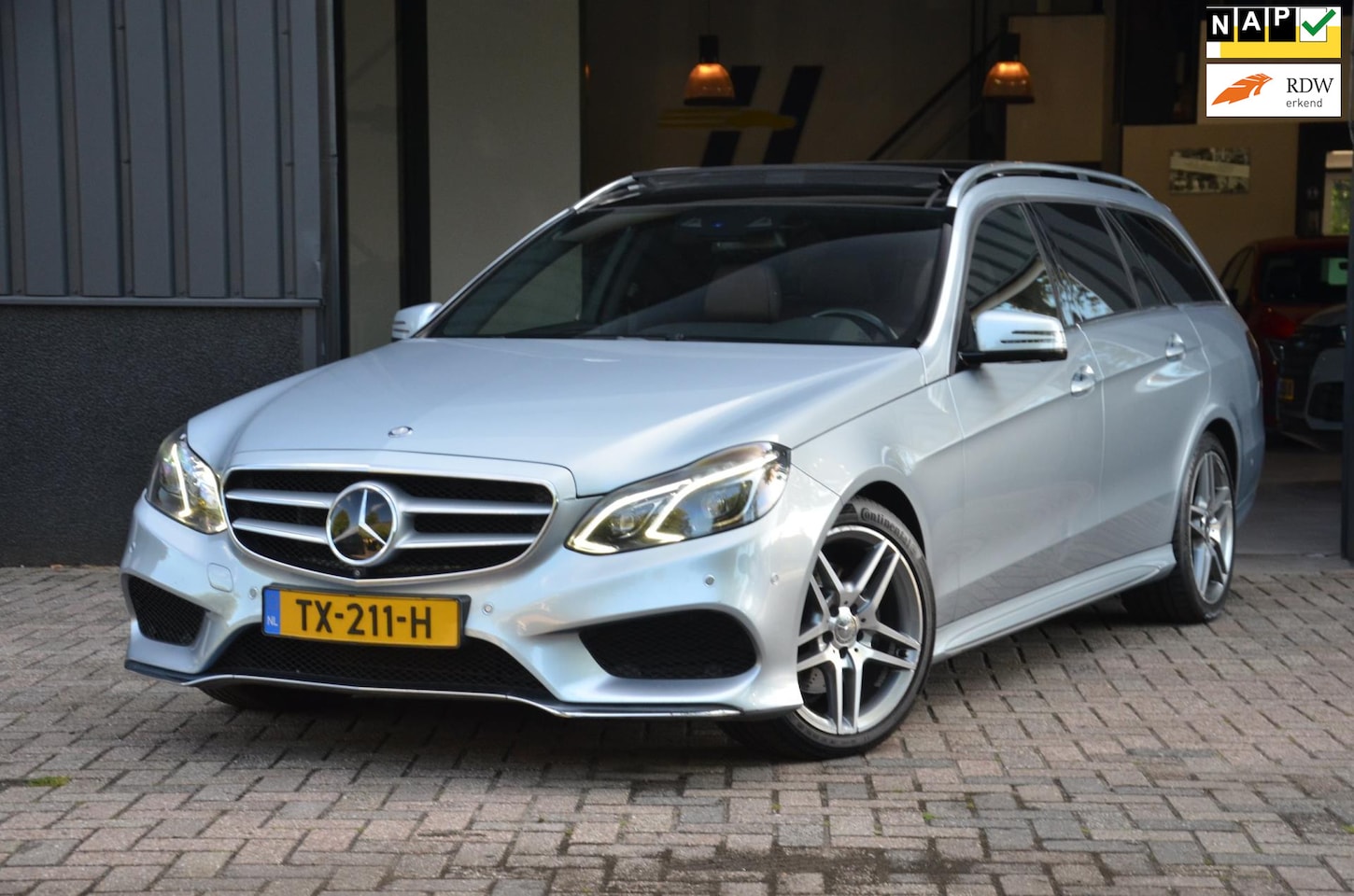 Mercedes-Benz E-klasse Estate - 300 4MATIC Edition Sport Elegance 300 4MATIC Edition Sport Elegance - AutoWereld.nl