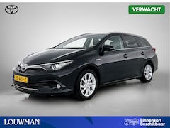 Toyota Auris Touring Sports - 1.8 Hybrid Lease pro | Trekhaak | Panoramisch dak |
