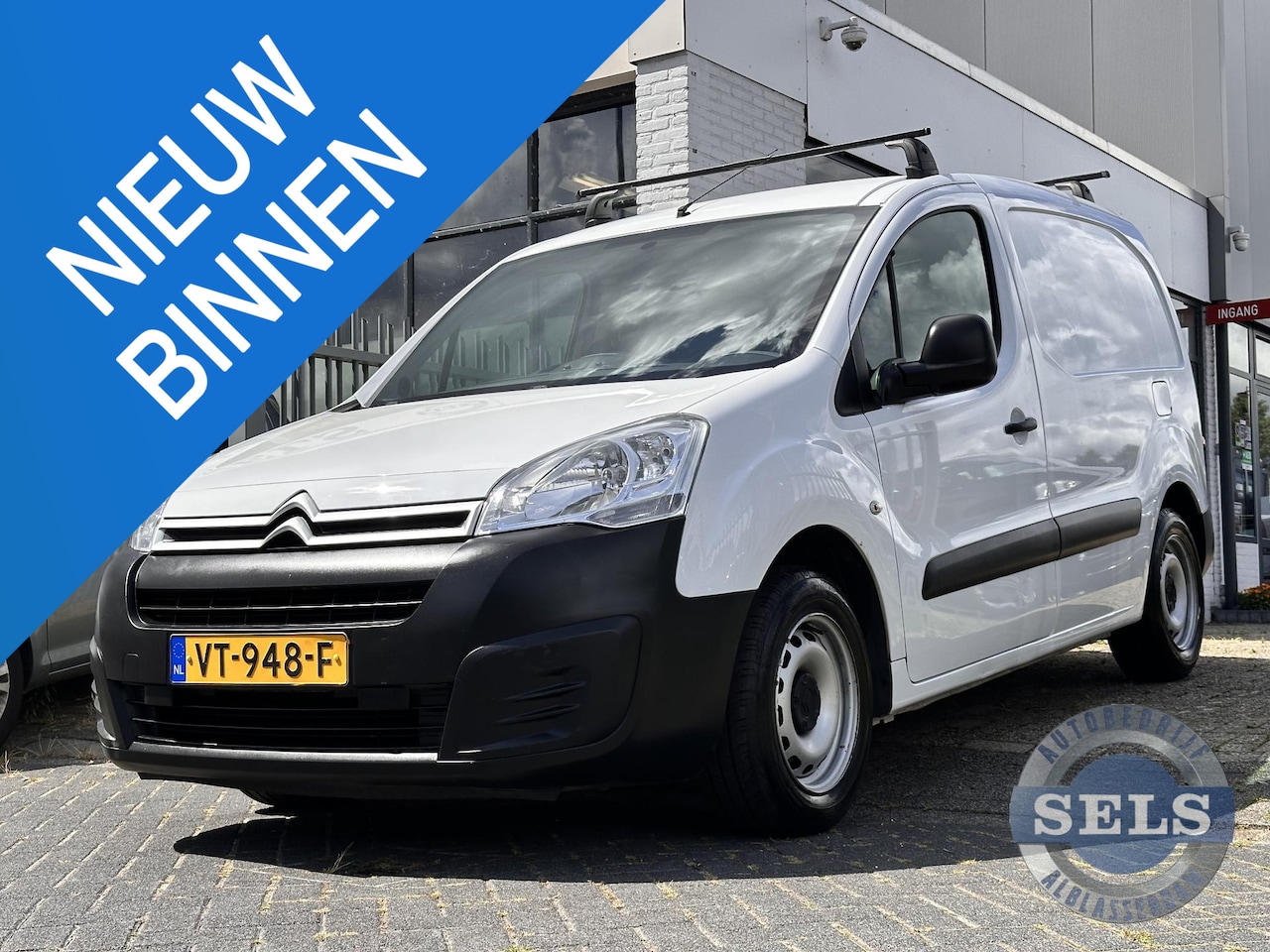 Citroën Berlingo - 1.6 BlueHDI 75 Club Economy AIRCO/TREKHAAK/3ZITS/NLAUTO - AutoWereld.nl