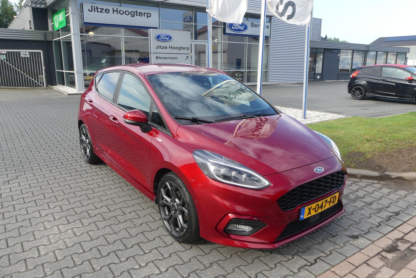 Ford Fiesta - 1.0 EcoBoost ST-Line ADAPTIEVE CRUISE, WINTER PACK, CLIMA, NAVI, APPLE CARPLAY, PARK PACK, - AutoWereld.nl
