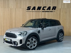 MINI Countryman - 1.5 Cooper Yours PANO|TREKHAAK|HUD|AMBIENT|CAMERA|MEMORY STOELEN|STUUR VERWARMING|19 inch
