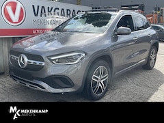 Mercedes-Benz GLA-Klasse - 250 e Progressive 18"/Trekhaak/Matrix LED/Leder + stoelverwarming + koeling/Panoramadak/Do