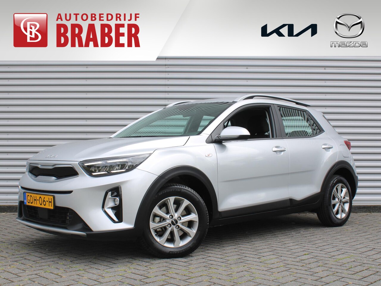 Kia Stonic - 1.0 T-GDi MHEV DynamicLine | 15" LM | Apple Carplay/Android Auto | Navi | Camera | Cruise - AutoWereld.nl