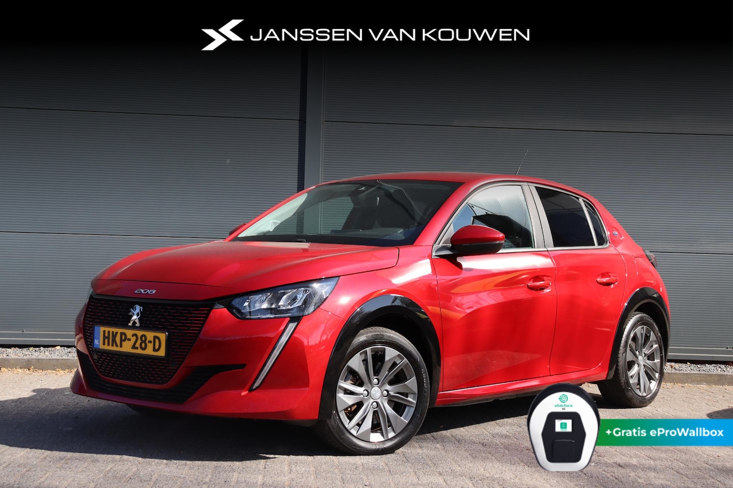 Peugeot e-208 - EV Active Pack 50 kWh / SOH 100% / Stoelverwarming / 3-Fasen / Extra Getint Glas - AutoWereld.nl