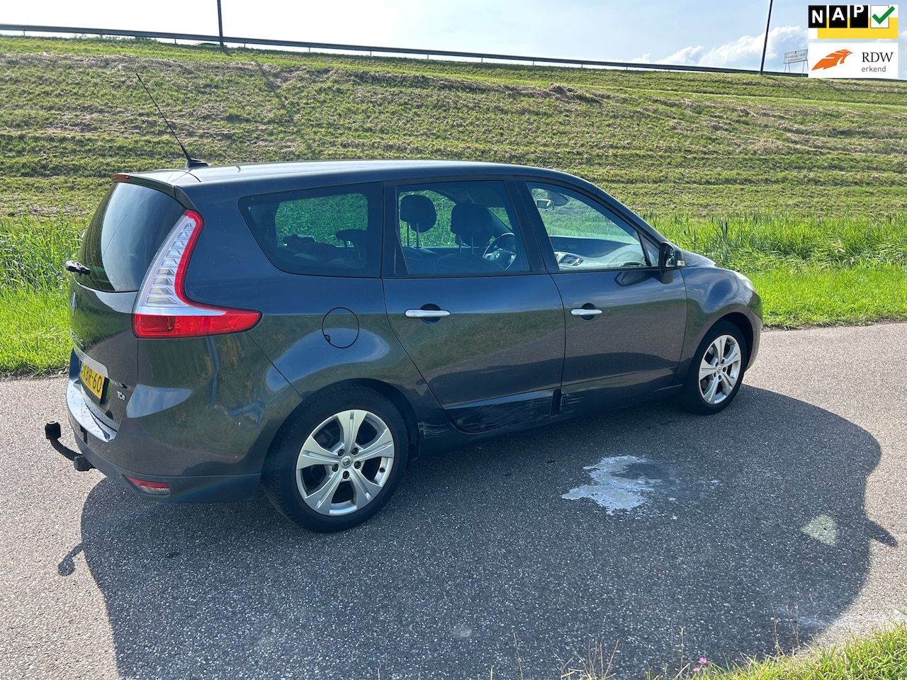 Renault Grand Scénic - 1.4 TCe Bose 7p. 1.4 TCe Bose 7p. - AutoWereld.nl