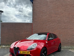 Alfa Romeo Giulietta - 1.7 TBi Quadrifoglio Verde Full option inclusief CarPlay/android auto