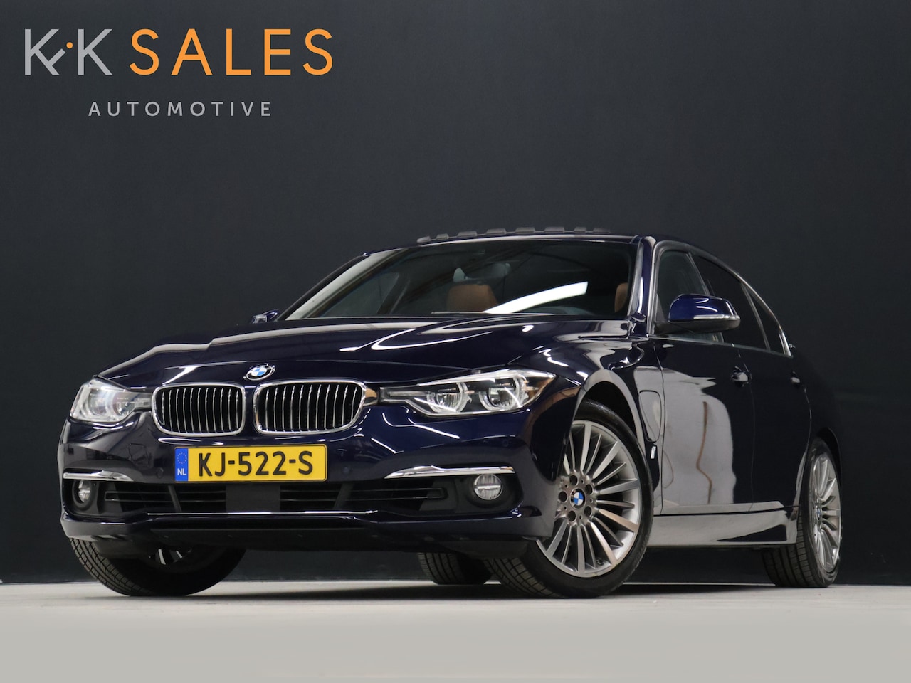 BMW 3-serie - 330e Centennial High Executive Sport Line [SCHUIFKANTELDAK, MEMORY SEATS, ADAPTIVE CRUISEC - AutoWereld.nl