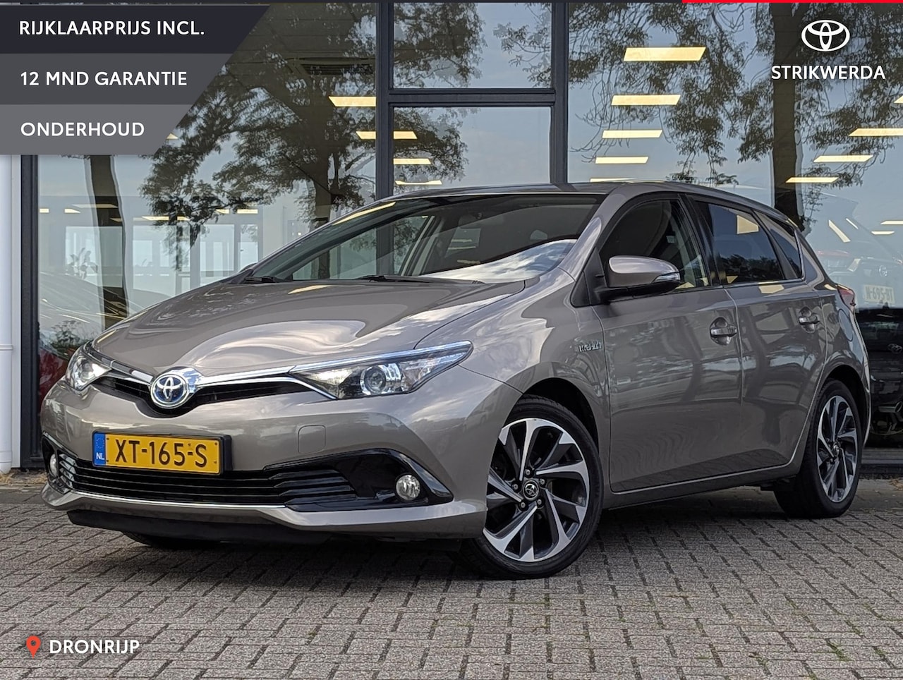 Toyota Auris - 1.8 Hybrid Executive | Afn. trekhaak | Camera | Cruise | Climate control | Stoelverwarming - AutoWereld.nl