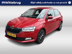 Skoda Fabia - 1.0 TSI Business Edition / PARK. SENSOREN/ TREKHAAK/ NAVI/ SMARTLINK/ CLIMA/ STOEL VERWARM