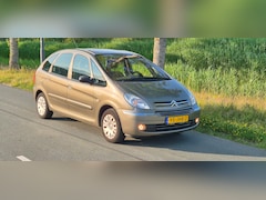 Citroën Xsara Picasso - 1.6i-16V Image