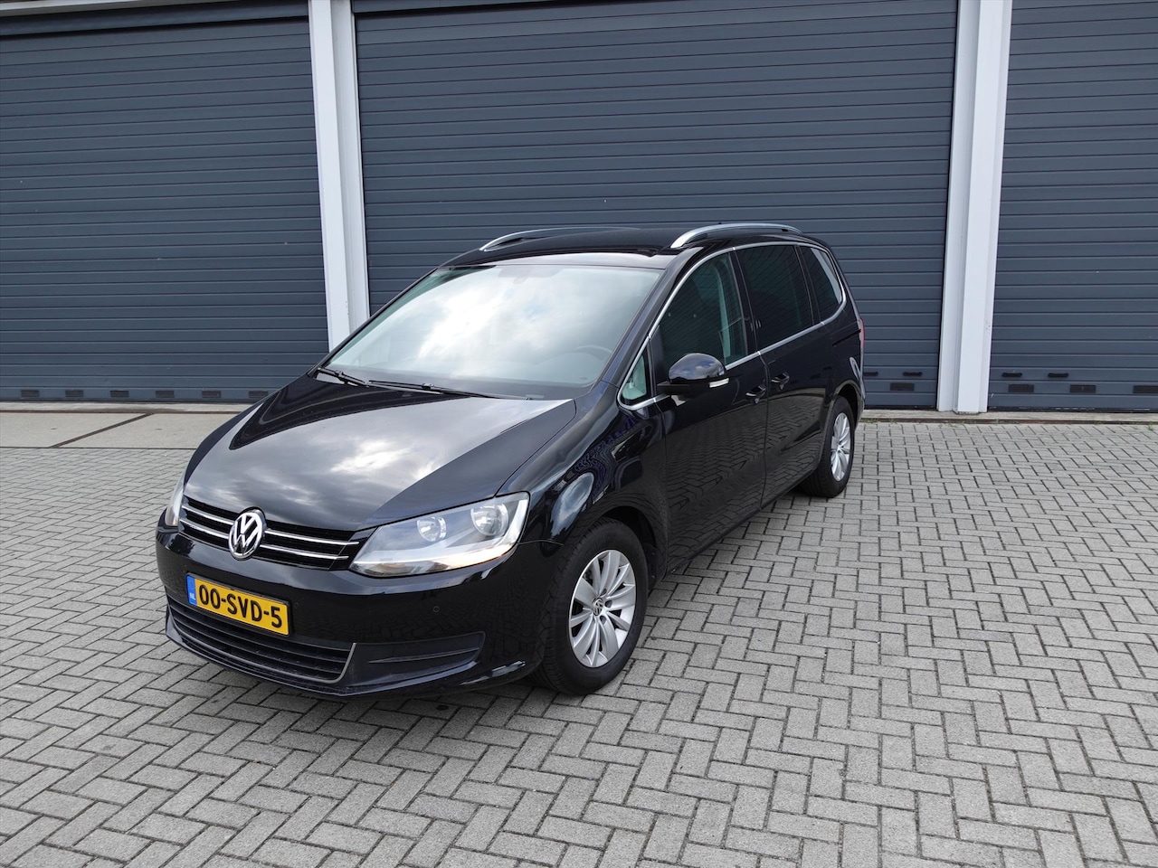 Volkswagen Sharan - 2.0 TDI Comfortline 7p. 2.0 TDI 103KW Comfortline 7PERS - AutoWereld.nl