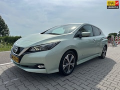 Nissan LEAF - 2.ZERO EDITION 40 kWh 360* Camera, Navi, Carplay, Bluetooth