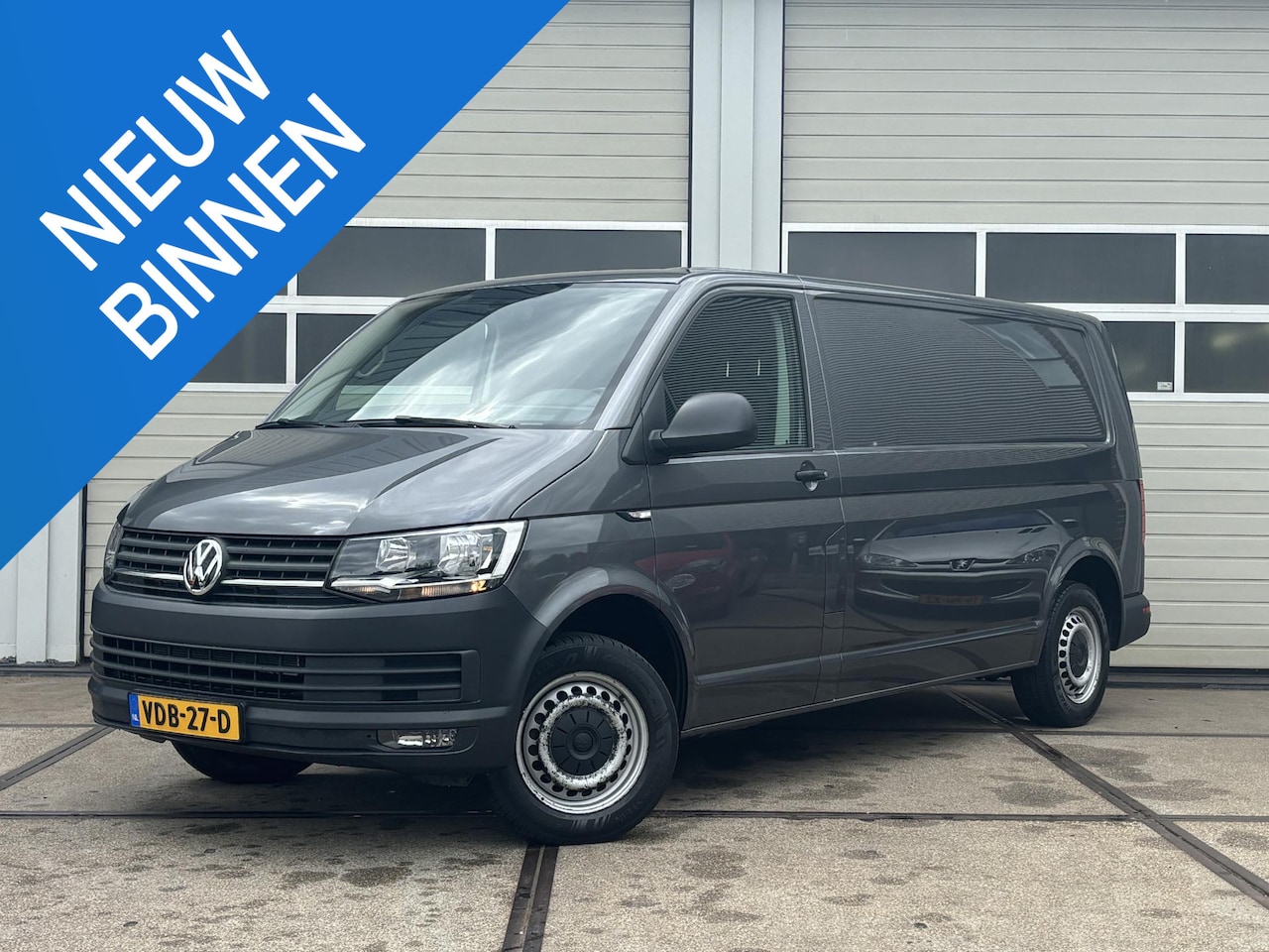 Volkswagen Transporter - 2.0 TDI L2H1 DC Comfortline 2.0 TDI L2H1 DC Comfortline - AutoWereld.nl