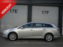 Toyota Avensis Wagon - 1.8 VVTi Dynamic