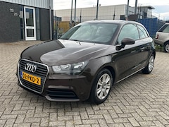 Audi A1 - 1.2 TFSI Attraction Pro Line Business 2011
