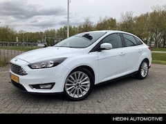 Ford Focus - 1.5 150PK Titanium Automaat