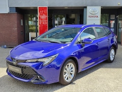 Toyota Corolla Touring Sports - Hybrid 140 DYNAMIC STOEL/STUURVERW PARK-SENSOREN NAVI APPLE/ANDROID CLIMA CAMERA 16'' LM-V