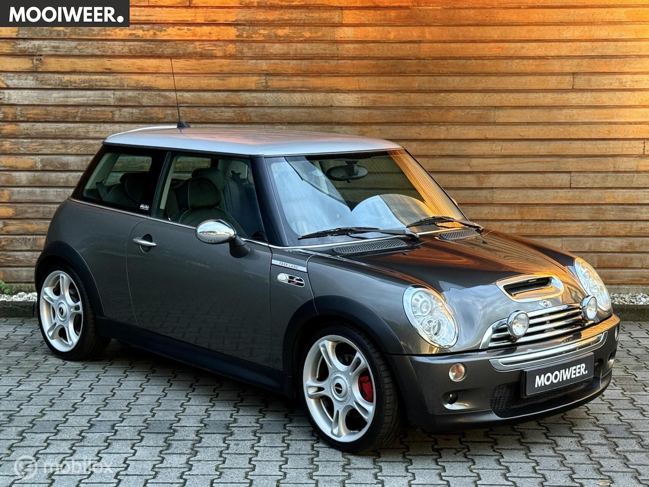 MINI John Cooper Works - Mini 1.6 Parklane | 211 PK | Harman Kardon - AutoWereld.nl