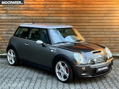 MINI John Cooper Works - 1.6 Parklane | 211 PK | Harman Kardon