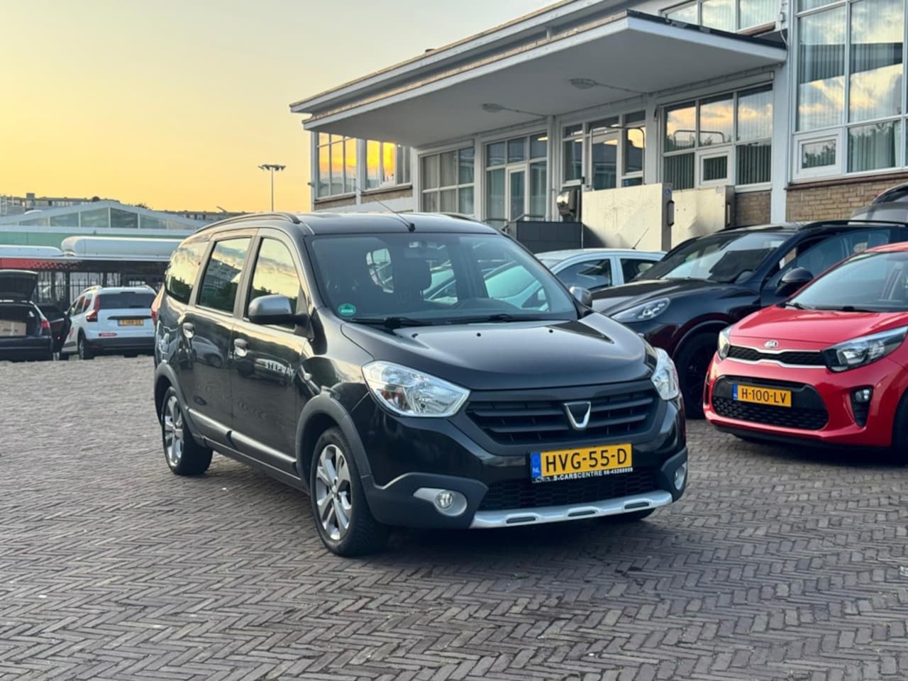 Dacia Lodgy - 7p. - AutoWereld.nl