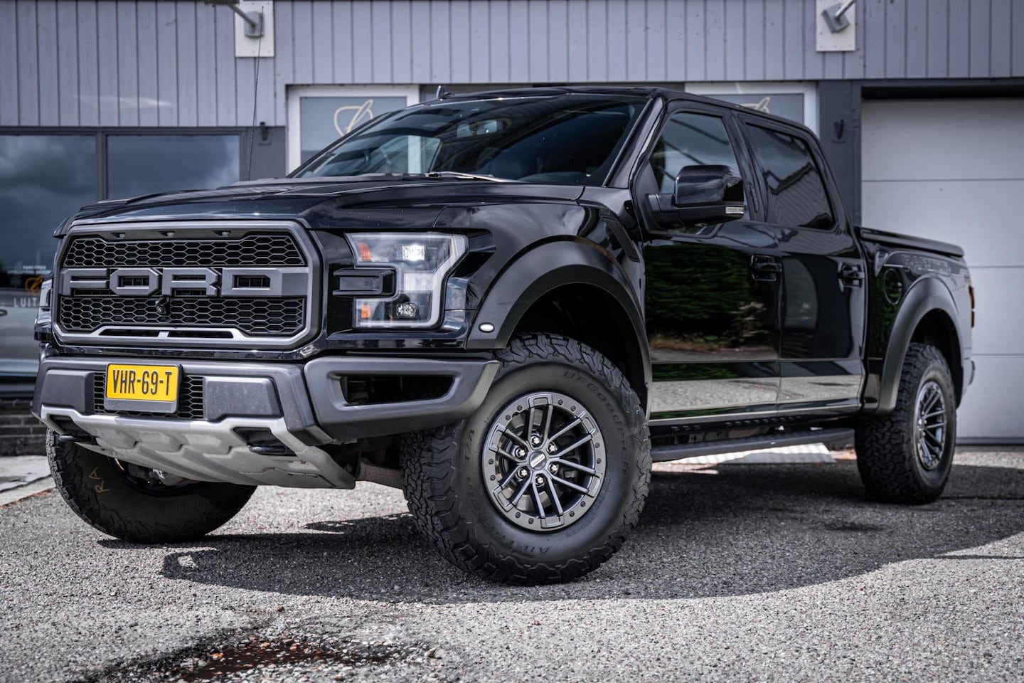 Ford F150 - USA 3.5 V6 Ecoboost SuperCrew Raptor I Vol-opties I 1e-eig. I Org.NL I Dealer-onderhouden - AutoWereld.nl