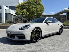 Porsche Panamera - 3.0 4 PANO / BOSE / 21'' ACC / MEMORY / KEYLESS
