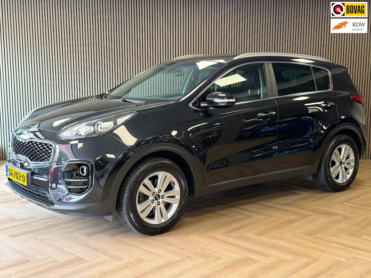 Kia Sportage - 1.6 GDI Design Edition NAVIGATIE CAMERA CRUISE APPLE CARPLAY STOEL-STUURVERWARMING USB AUX - AutoWereld.nl