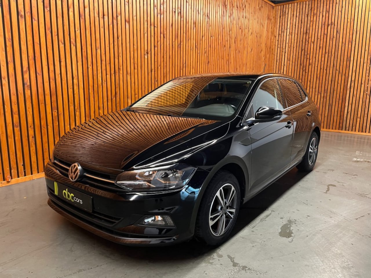 Volkswagen Polo - 1.0 TSI COMFORTLINE BUSINESS/ NAVI - AutoWereld.nl