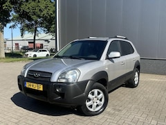 Hyundai Tucson - 2.0i Dynamic Jaar Apk / Cruise