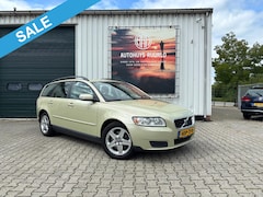 Volvo V50 - 2.4 AUTOMAAT Dealeronderhouden nap apk Garantie Airco Zomeractie -tot wel €2000, - Voordee