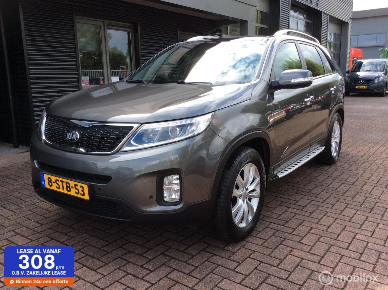 Kia Sorento - 2.4 GDi Automaat Plus Pack 7p.Panorama Trekh Nap - AutoWereld.nl