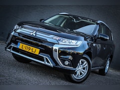 Mitsubishi Outlander - 2.4 PHEV Pure Nieuw binnen; Jouw droomauto?