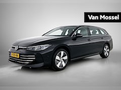 Volkswagen Passat Variant - 1.5 eTSI Business | 150 PK | Automaat | Ergo Stoelen (Alcantara) | Parkeercamera | Stoelve