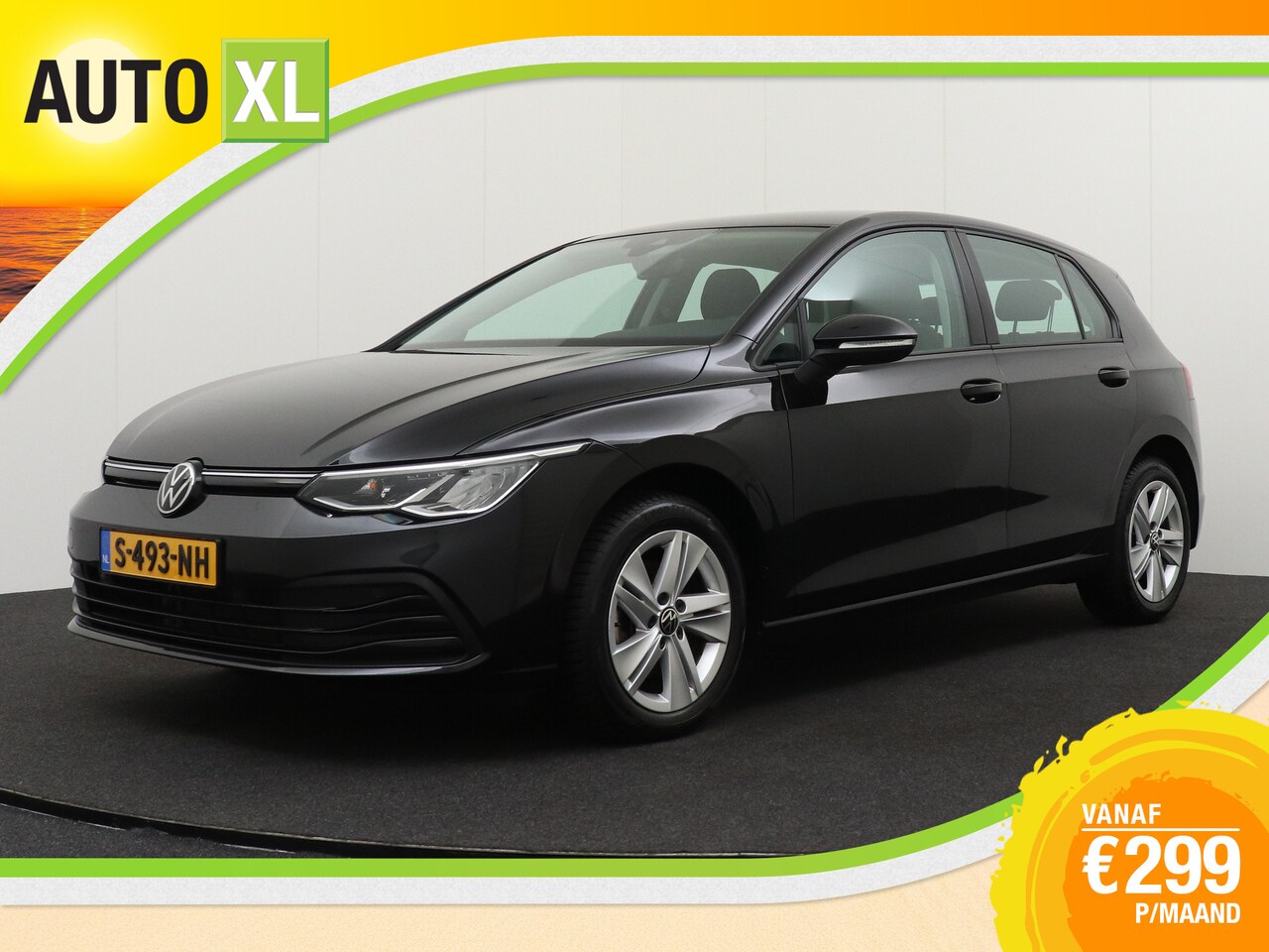 Volkswagen Golf - 1.5 eTSI Aut. Business Carplay Adapt. Cruise Memory Sfeerverlichting - AutoWereld.nl