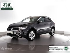 Volkswagen T-Roc - 1.5 TSI 150pk Automaat Business led|nav|cam|dab|tel|ecc|acc|lmv17