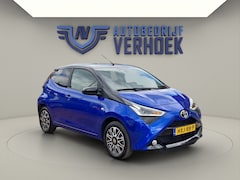 Toyota Aygo - 1.0 VVT-i x-clusiv Keyless - Carplay - Bi-Tone