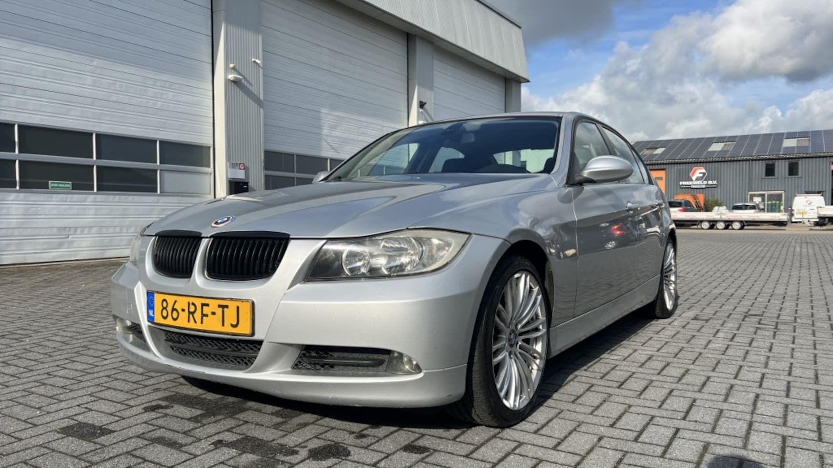 BMW 3-serie - 320i Dynamic Exec. - AutoWereld.nl