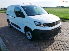 Peugeot Partner - 1.5 BlueHDI Premium 55kW AC 3-SEATS * 6999 EX BTW